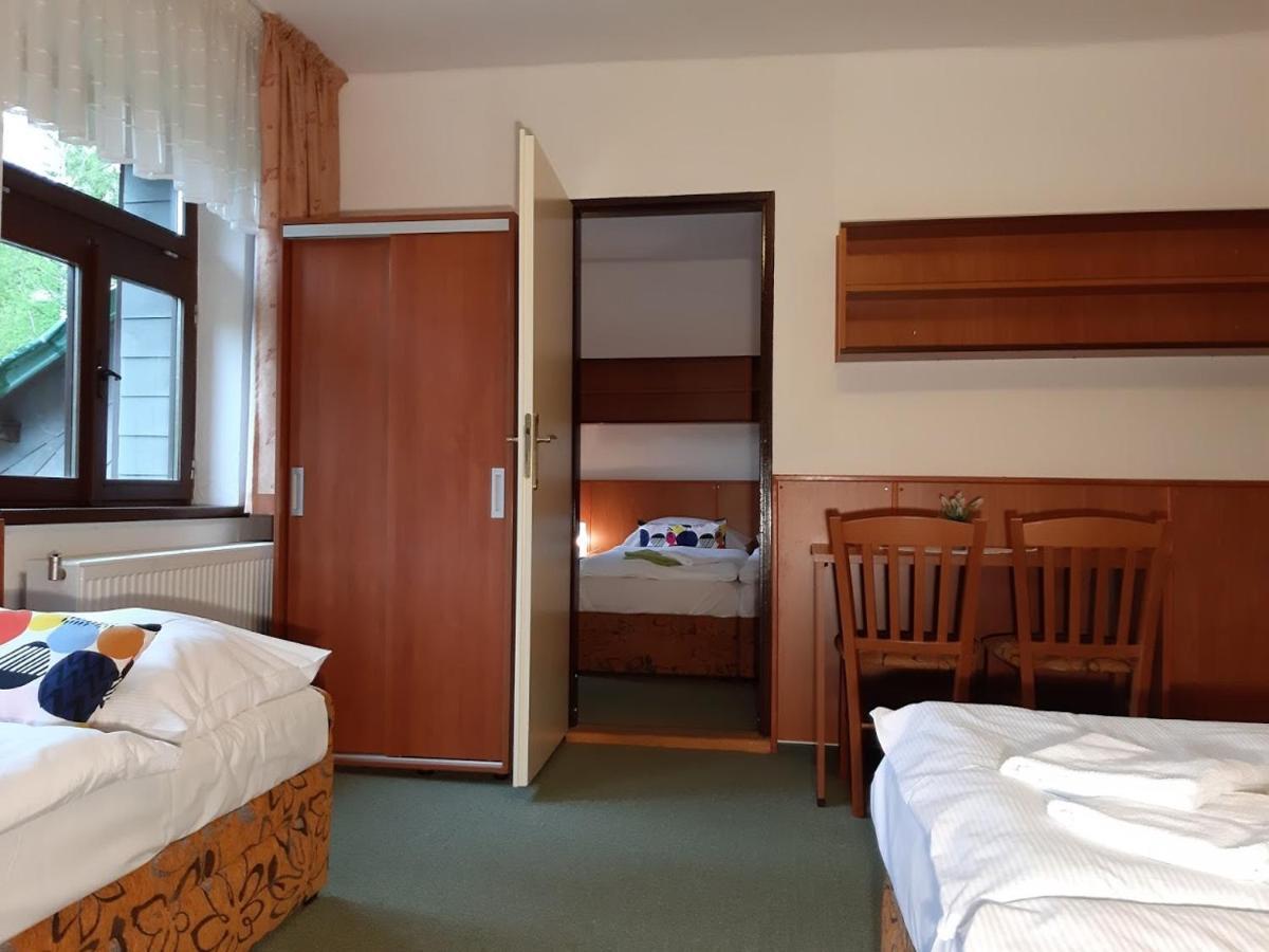 Hotel Maredis โกเชนอฟ ห้อง รูปภาพ
